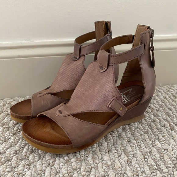Miz Mooz Shoes - Miz Mooz Maisie Leather Wedges